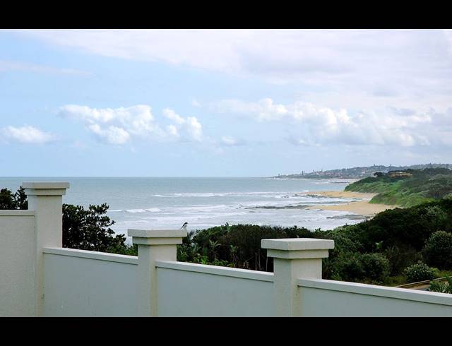 5 BEDROOM HOUSE FOR SALE IN OSLO BEACH